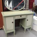 733 6011 WRITING DESK